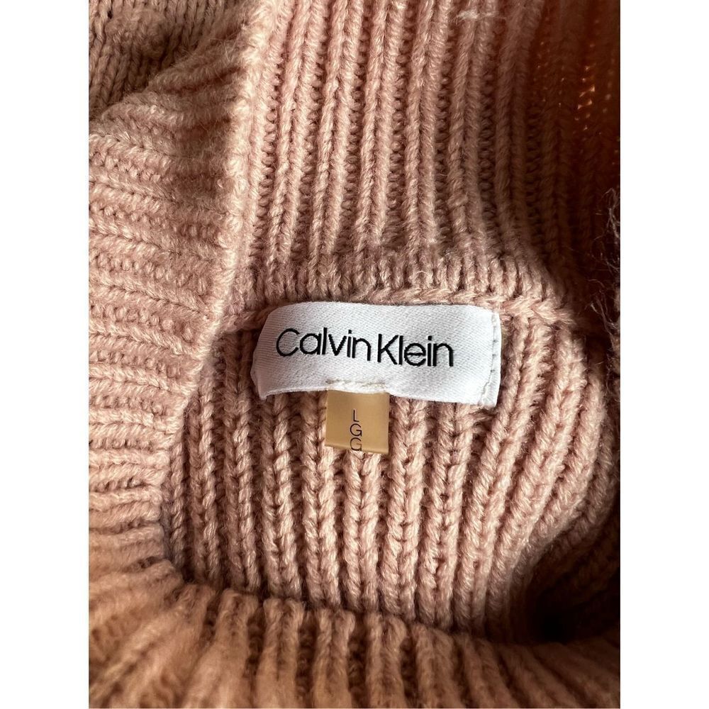 Calvin Klein Sweater - Picture 3 of 4